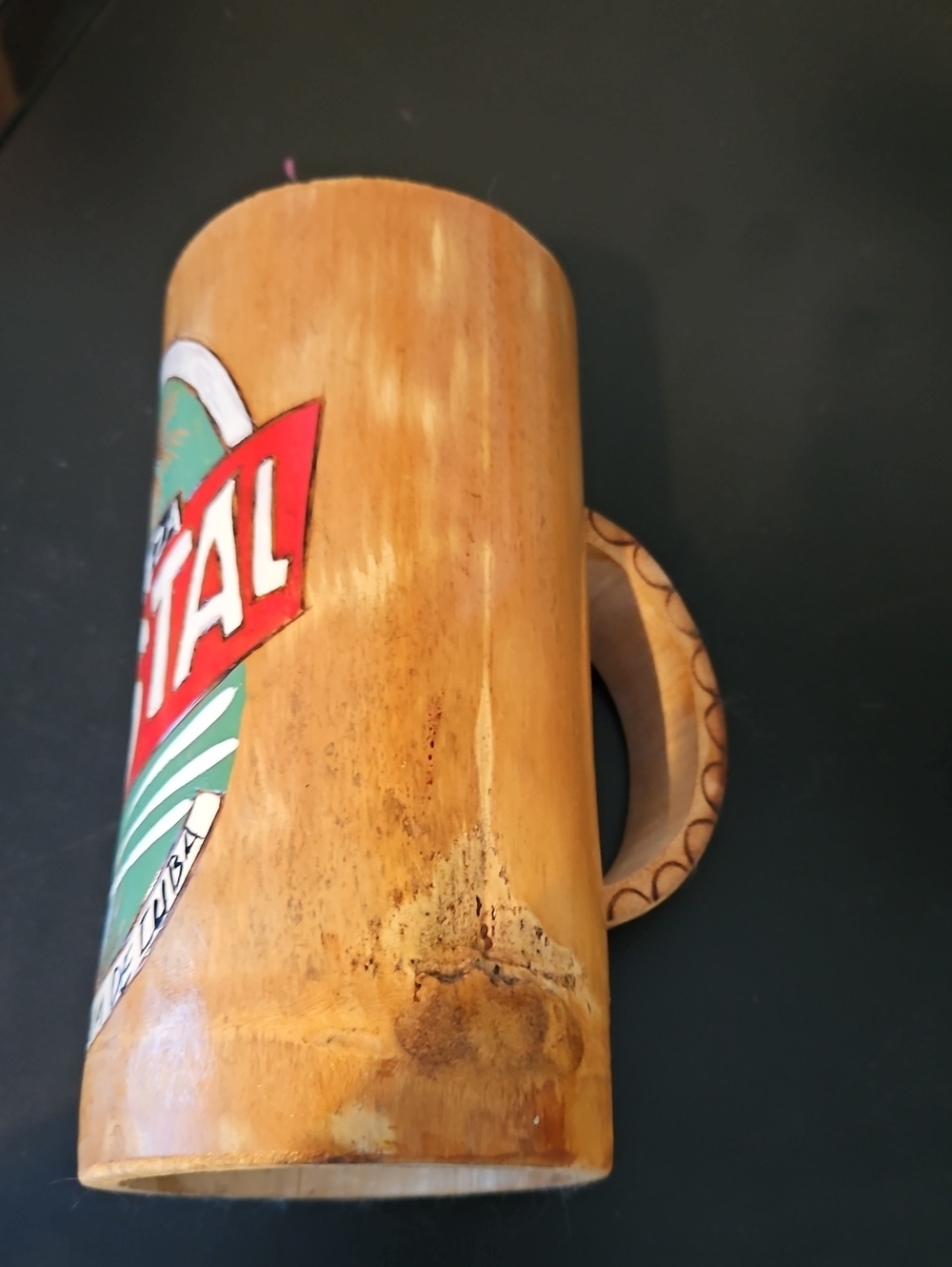 Tan Cristal Mug with Carved Handle- Cubs